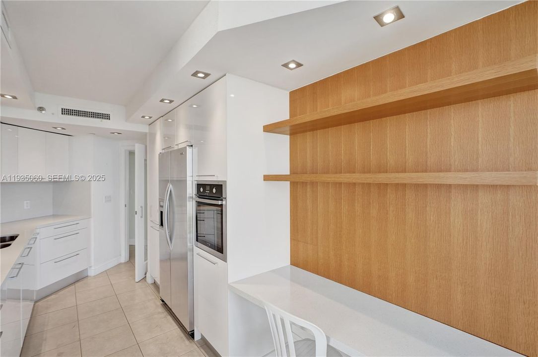 En Venta: $465,000 (2 camas, 2 baños, 1270 Pies cuadrados)