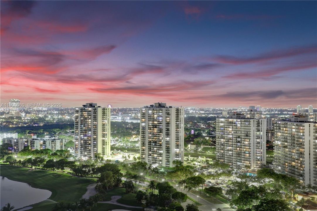 En Venta: $465,000 (2 camas, 2 baños, 1270 Pies cuadrados)