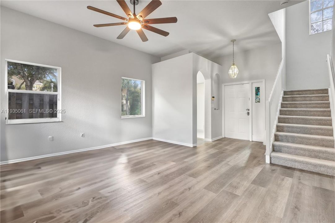 待售: $559,000 (3 贝兹, 2 浴室, 1780 平方英尺)