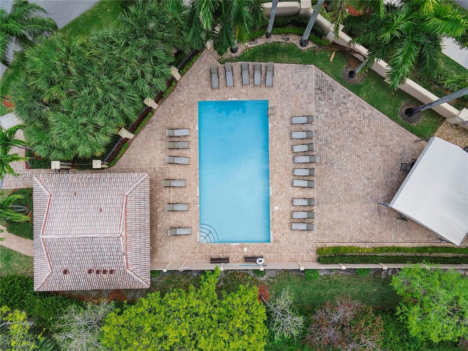 待售: $698,000 (4 贝兹, 3 浴室, 2194 平方英尺)