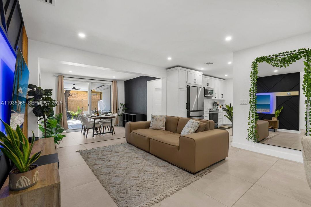 For Sale: $859,000 (4 beds, 2 baths, 1597 Square Feet)