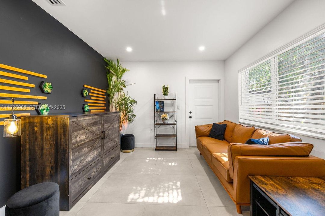 For Sale: $859,000 (4 beds, 2 baths, 1597 Square Feet)