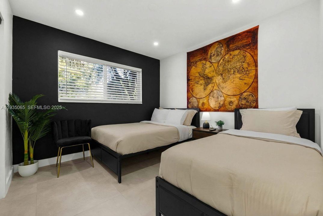 For Sale: $859,000 (4 beds, 2 baths, 1597 Square Feet)