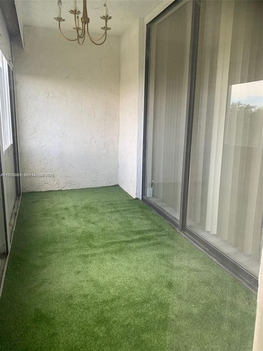 В аренду: $1,500 (1 спален, 1 ванн, 810 Квадратных фут)