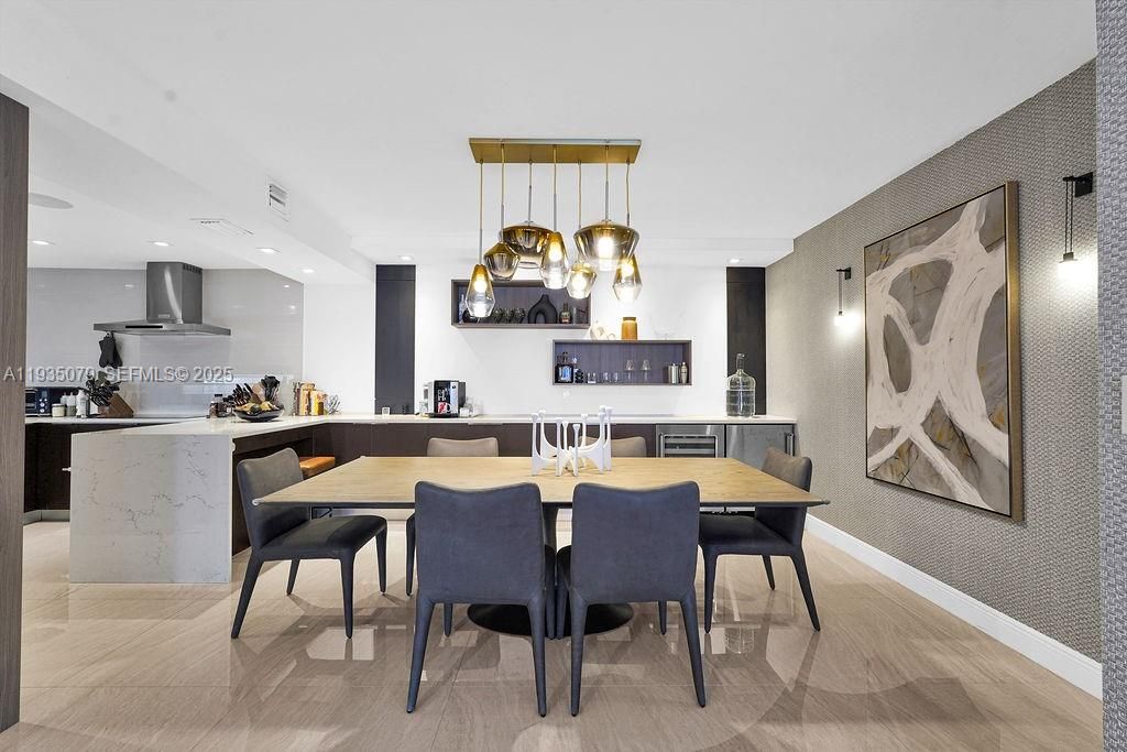 На продажу: $2,800,000 (3 спален, 3 ванн, 2540 Квадратных фут)