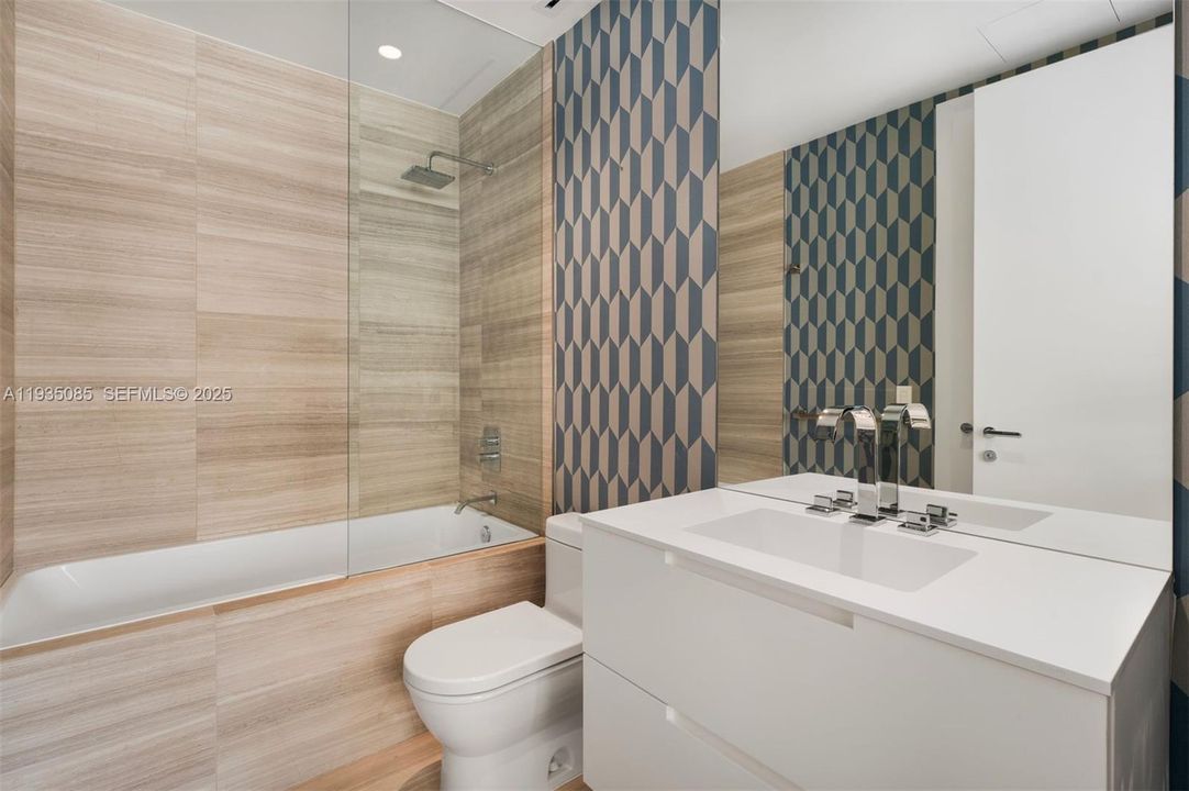 For Rent: $49,500 (4 beds, 4 baths, 4204 Square Feet)