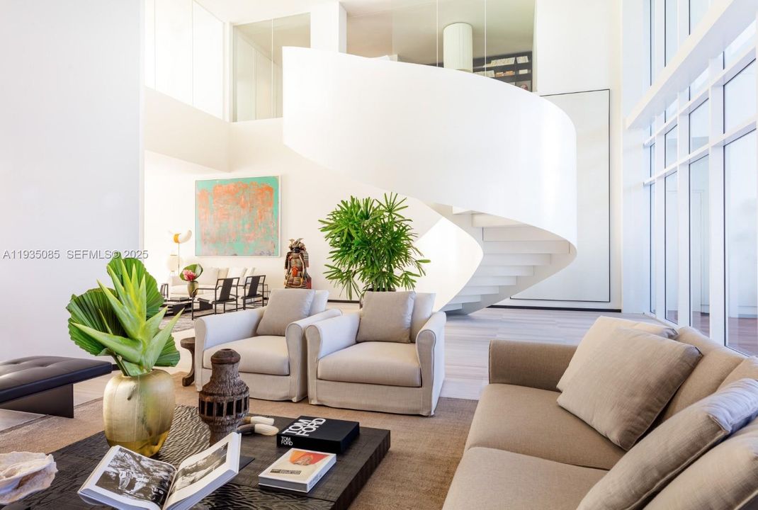 For Rent: $49,500 (4 beds, 4 baths, 4204 Square Feet)