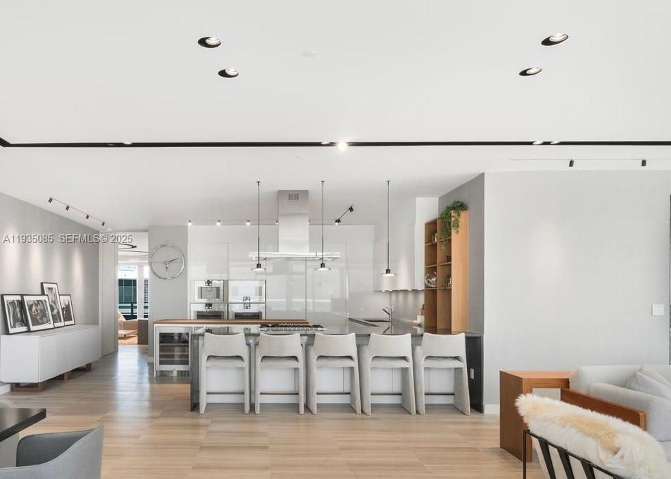 For Rent: $49,500 (4 beds, 4 baths, 4204 Square Feet)