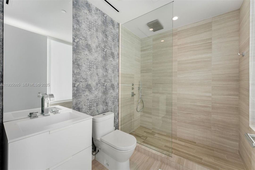 For Rent: $49,500 (4 beds, 4 baths, 4204 Square Feet)