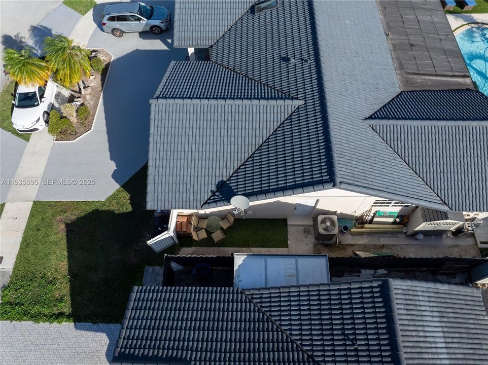 出租: $1,500 (1 贝兹, 1 浴室, 500 平方英尺)