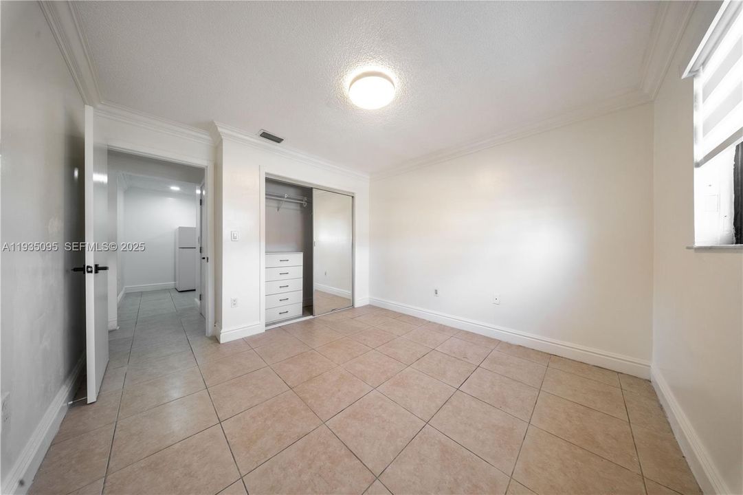 出租: $1,500 (1 贝兹, 1 浴室, 500 平方英尺)