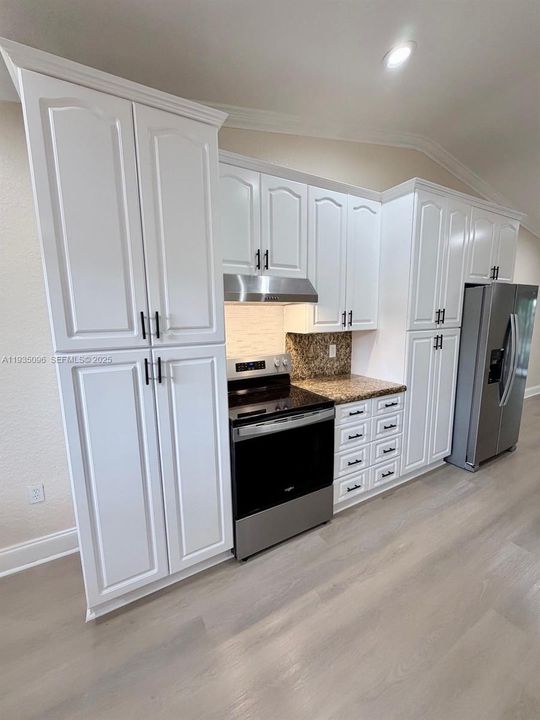 En Venta: $250,000 (2 camas, 2 baños, 1000 Pies cuadrados)