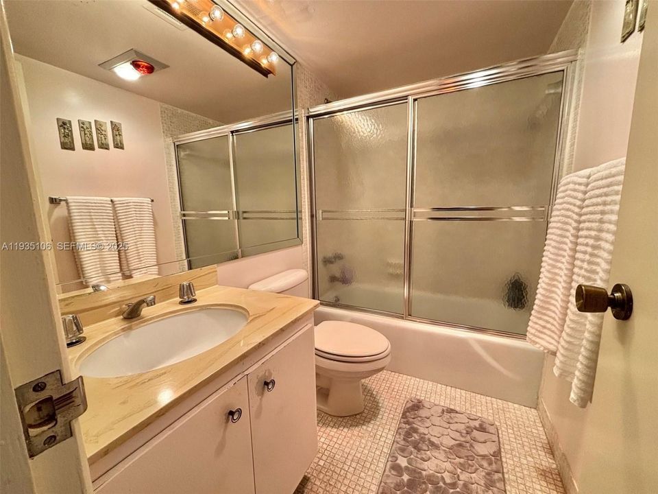 Full bathroom