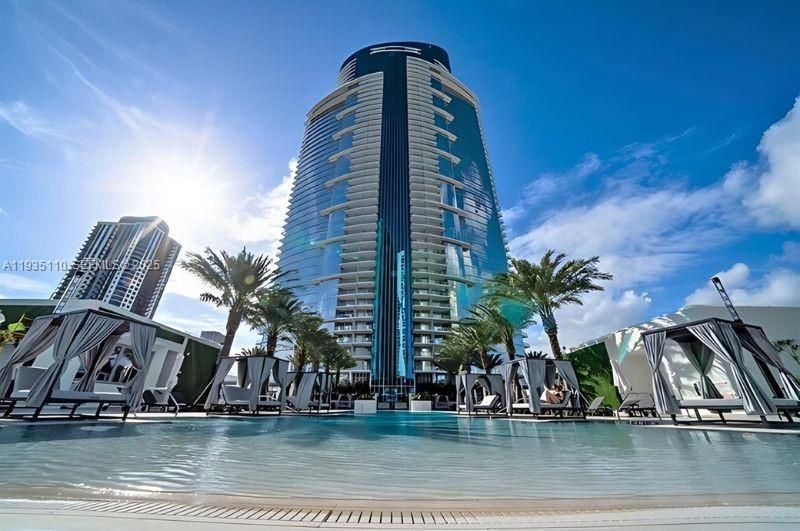 На продажу: $1,100,000 (2 спален, 3 ванн, 1560 Квадратных фут)