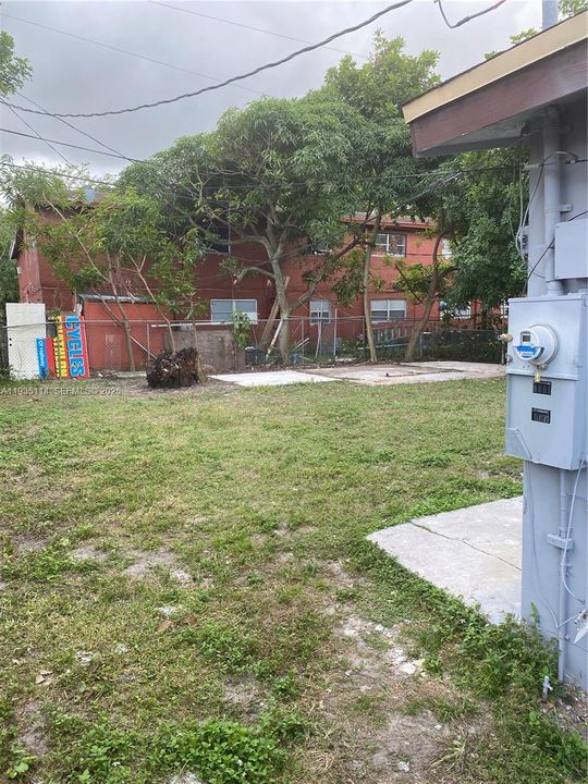 出租: $2,650 (3 贝兹, 2 浴室, 1121 平方英尺)