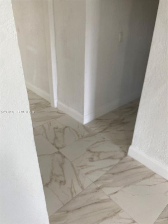 出租: $2,650 (3 贝兹, 2 浴室, 1121 平方英尺)