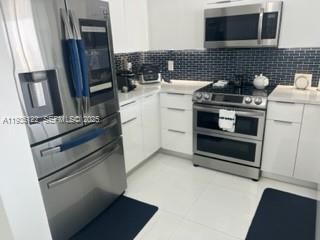 For Rent: $7,500 (2 beds, 2 baths, 1423 Square Feet)