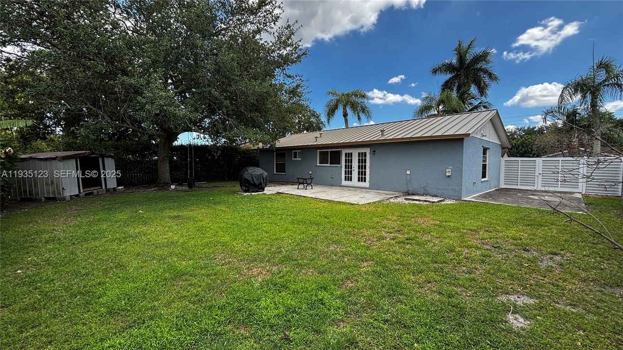 出租: $3,349 (3 贝兹, 1 浴室, 0 平方英尺)