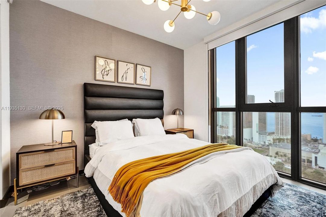 En Venta: $640,000 (2 camas, 2 baños, 1009 Pies cuadrados)