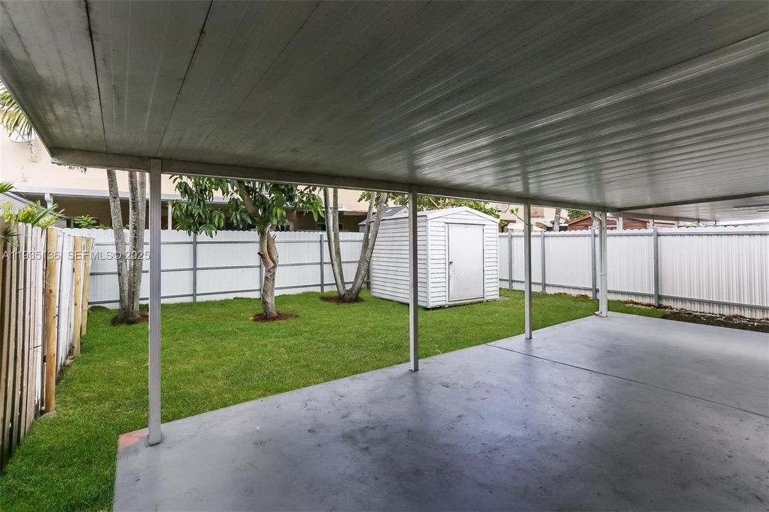 For Rent: $3,200 (3 beds, 2 baths, 1190 Square Feet)