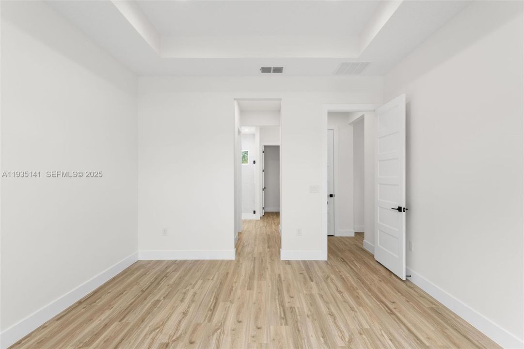 En Venta: $385,900 (3 camas, 2 baños, 1910 Pies cuadrados)