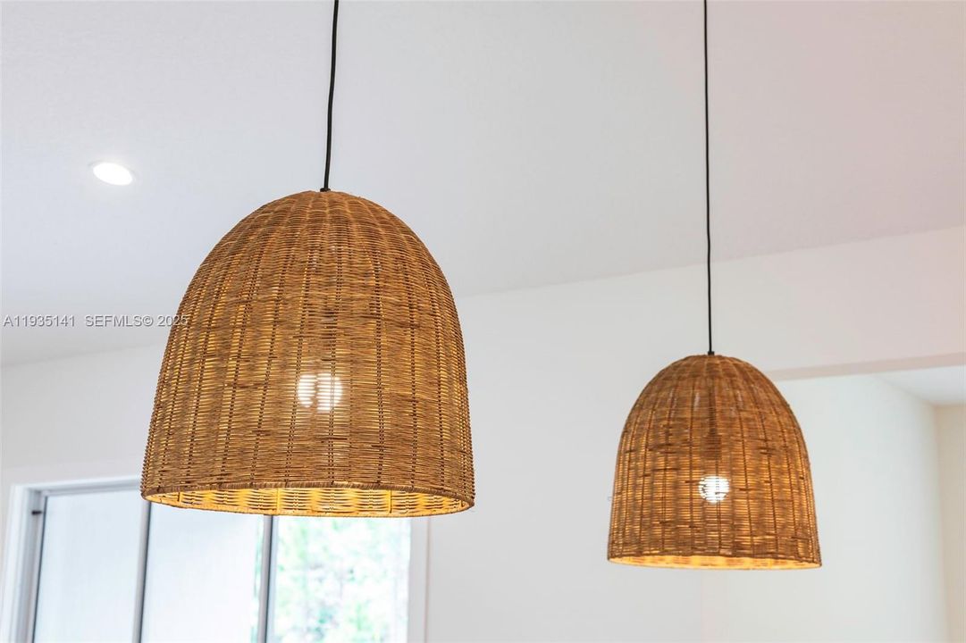 En Venta: $385,900 (3 camas, 2 baños, 1910 Pies cuadrados)