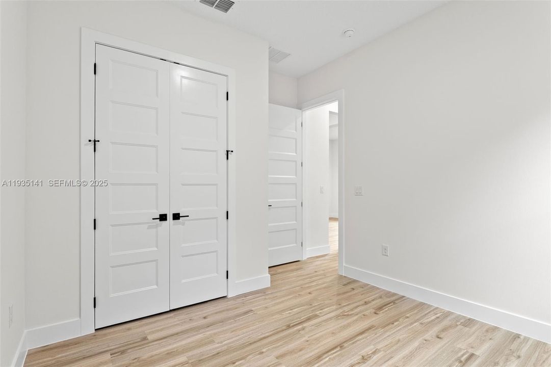 En Venta: $385,900 (3 camas, 2 baños, 1910 Pies cuadrados)