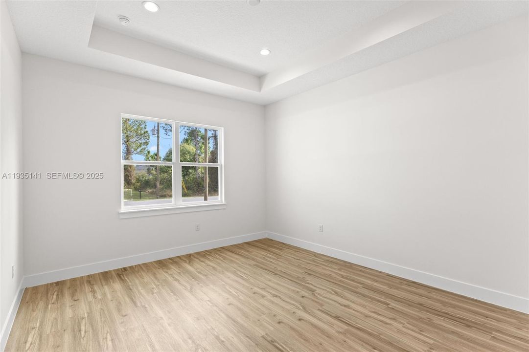 En Venta: $385,900 (3 camas, 2 baños, 1910 Pies cuadrados)