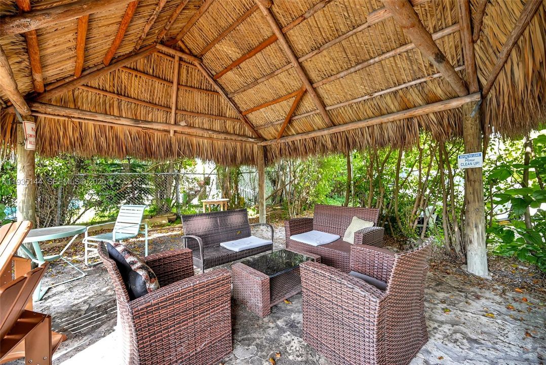 В аренду: $1,748 (1 спален, 1 ванн, 700 Квадратных фут)