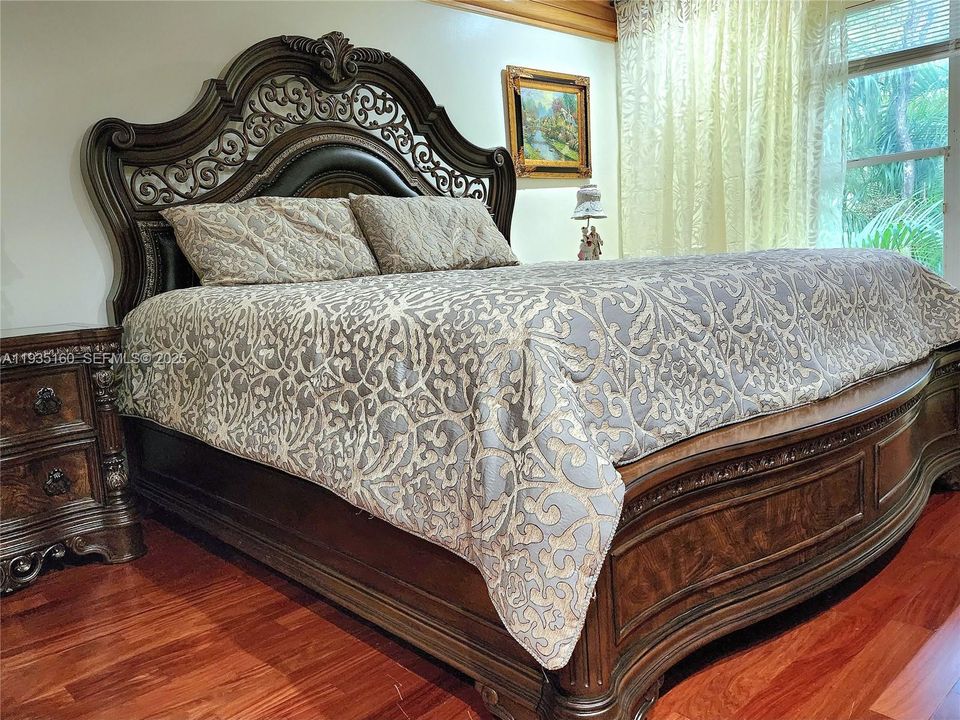 For Rent: $6,500 (3 beds, 2 baths, 1780 Square Feet)