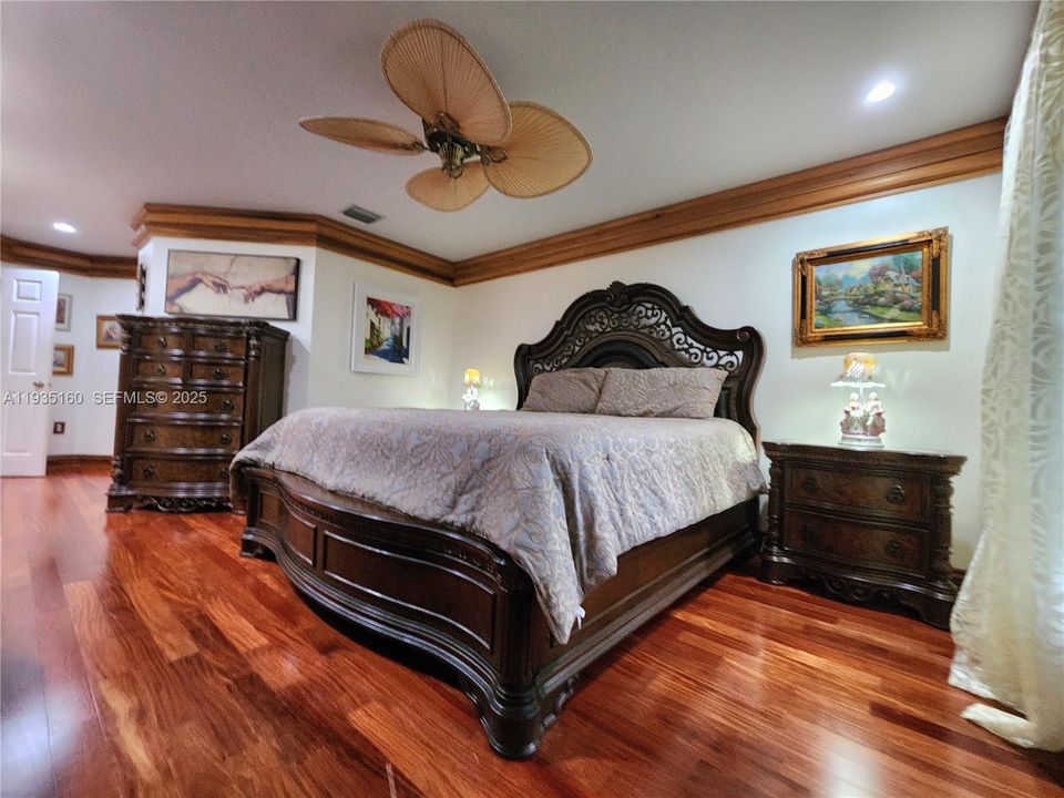 For Rent: $6,500 (3 beds, 2 baths, 1780 Square Feet)