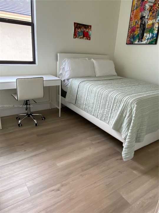 For Rent: $3,900 (4 beds, 3 baths, 1908 Square Feet)