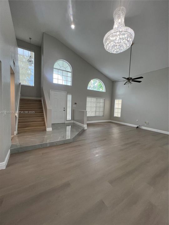 For Rent: $5,000 (3 beds, 2 baths, 2047 Square Feet)