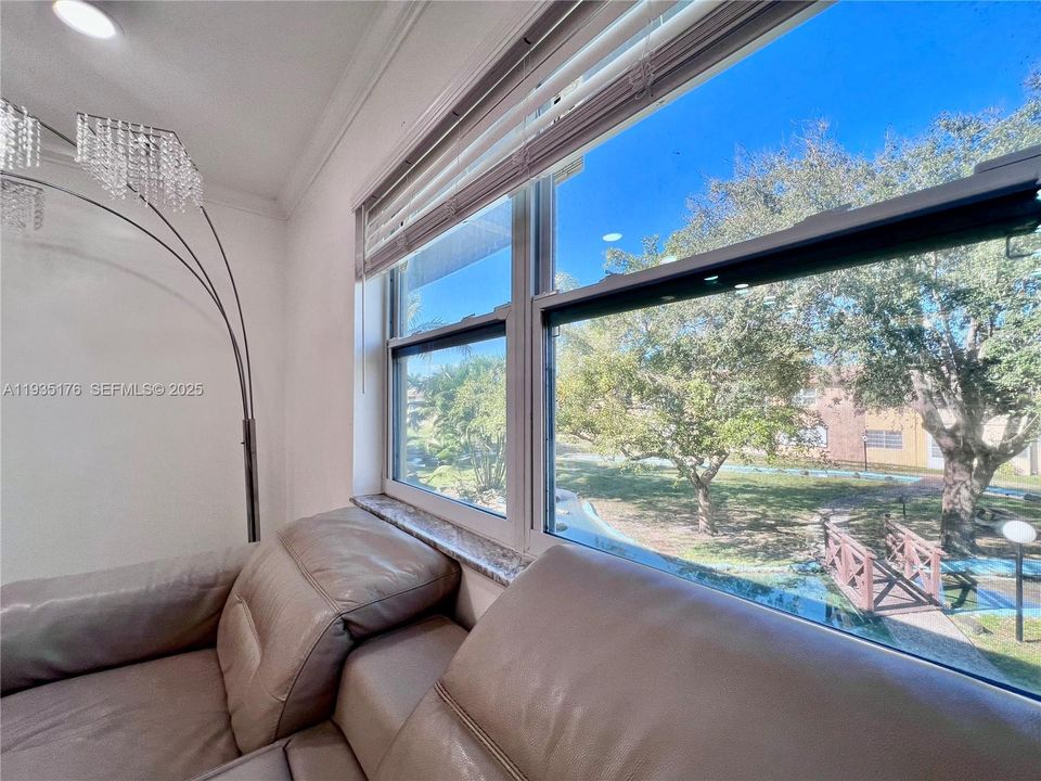 出租: $2,300 (2 贝兹, 2 浴室, 1060 平方英尺)