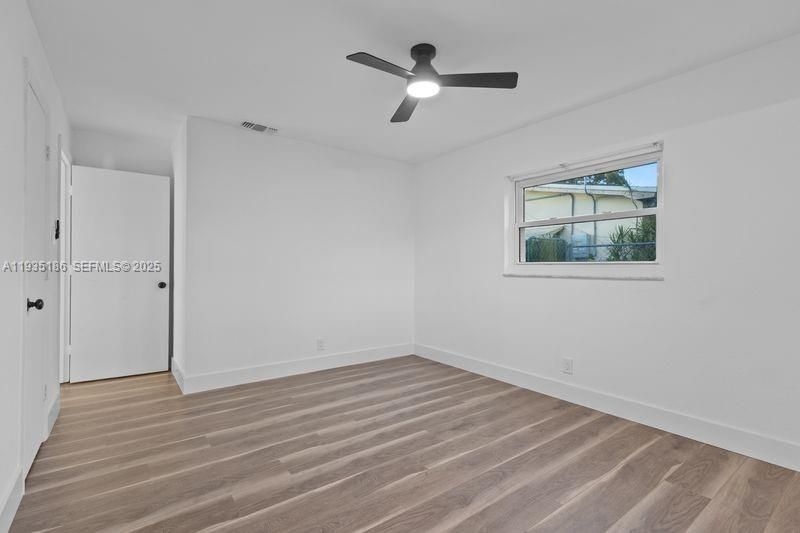 На продажу: $521,000 (3 спален, 2 ванн, 1553 Квадратных фут)