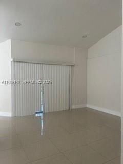 For Sale: $320,000 (2 beds, 2 baths, 1312 Square Feet)