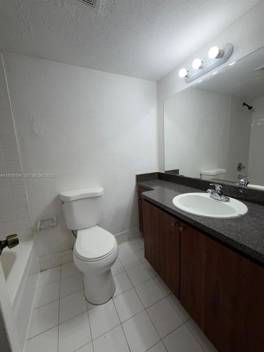 В аренду: $2,150 (3 спален, 2 ванн, 1440 Квадратных фут)