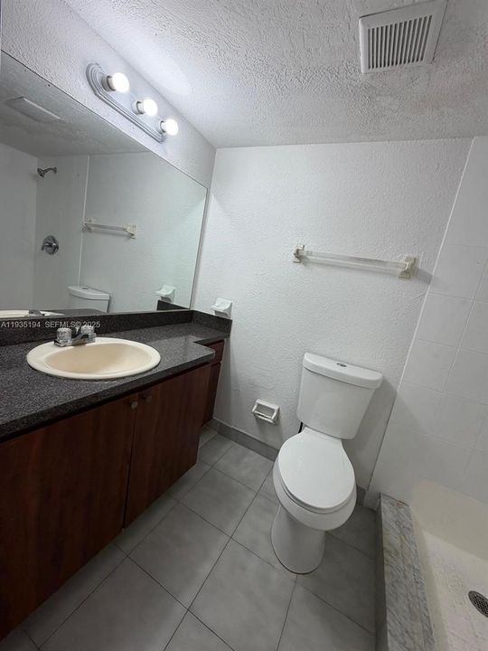 В аренду: $2,150 (3 спален, 2 ванн, 1440 Квадратных фут)