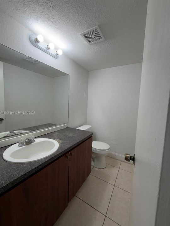 В аренду: $2,150 (3 спален, 2 ванн, 1440 Квадратных фут)