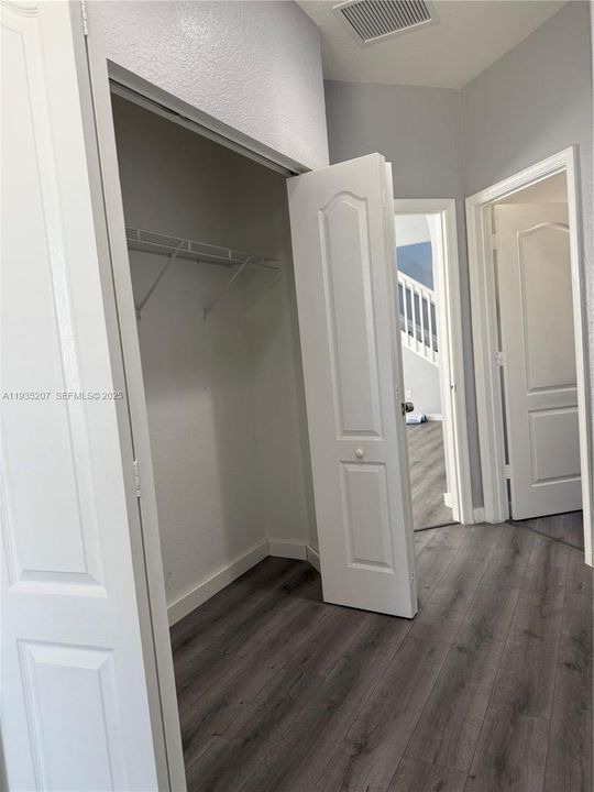 En Renta: $2,700 (3 camas, 2 baños, 1652 Pies cuadrados)