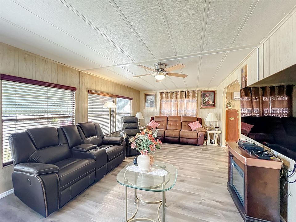 7400 Cascade Drive-14 (1)