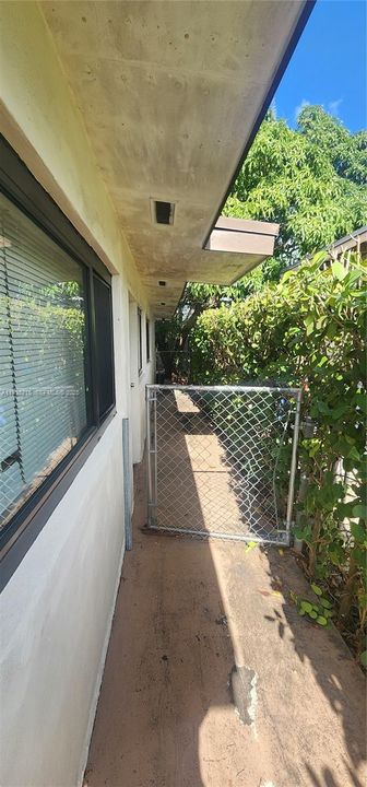 出租: $1,650 (1 贝兹, 1 浴室, 1560 平方英尺)