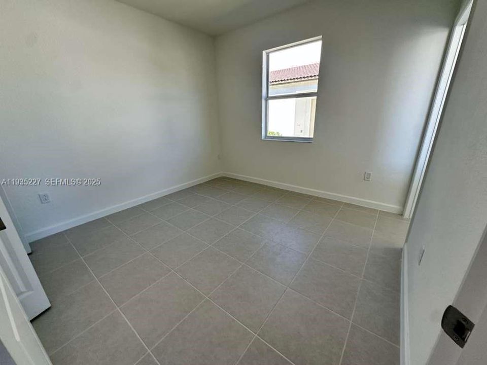 For Rent: $1,500 (1 beds, 1 baths, 0 Square Feet)