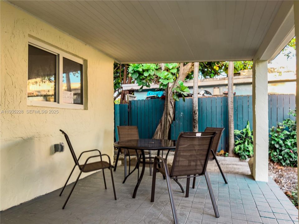 En Venta: $750,000 (0 camas, 0 baños, 1452 Pies cuadrados)