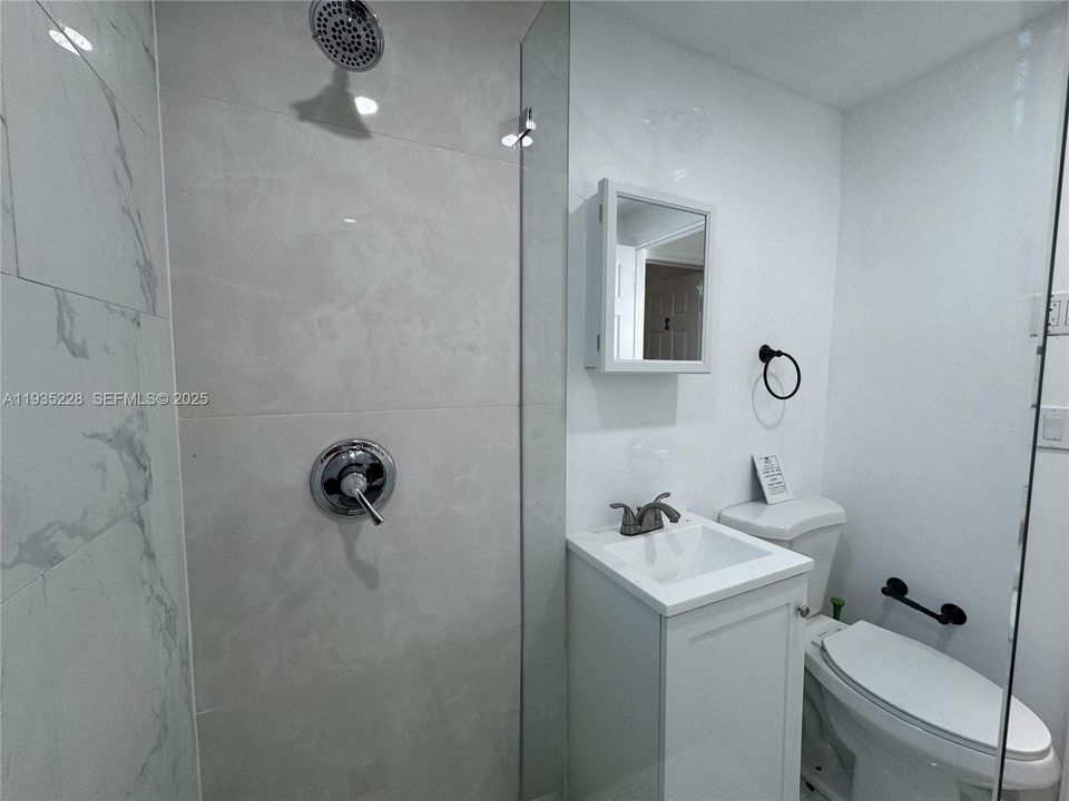 En Venta: $750,000 (0 camas, 0 baños, 1452 Pies cuadrados)