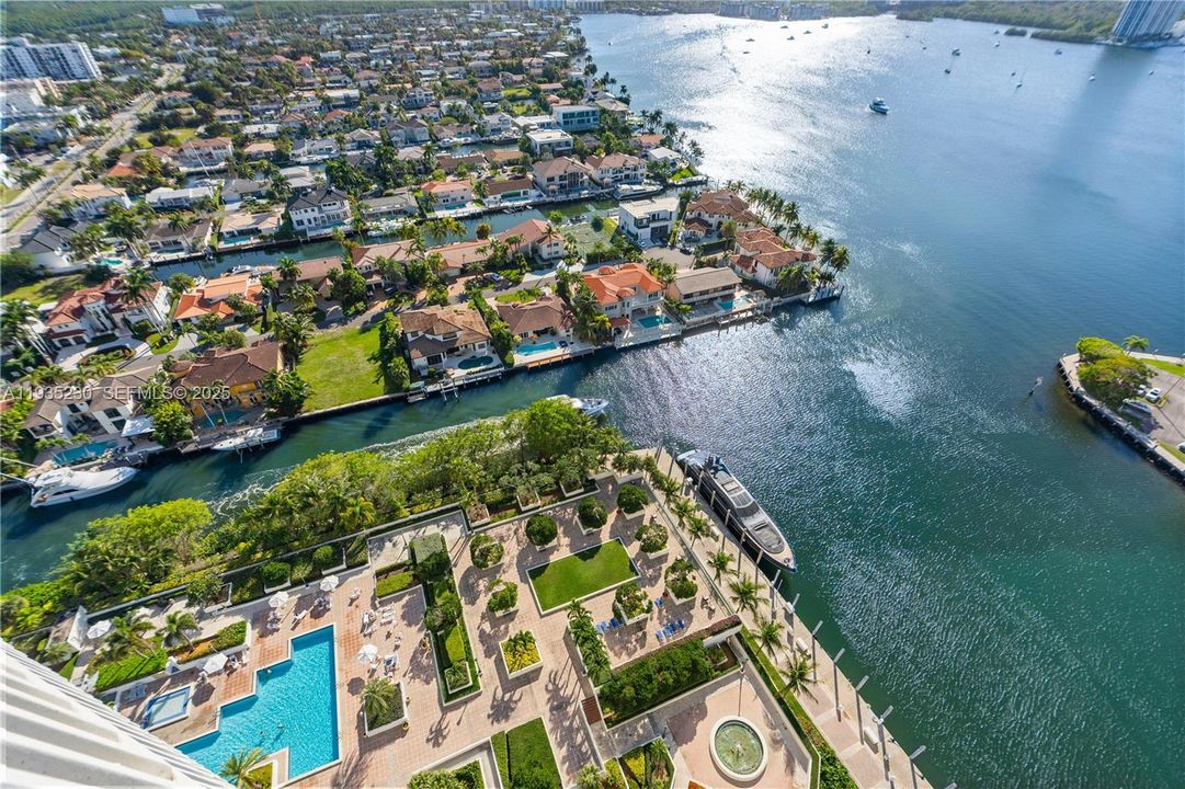 待售: $699,000 (3 贝兹, 2 浴室, 1900 平方英尺)