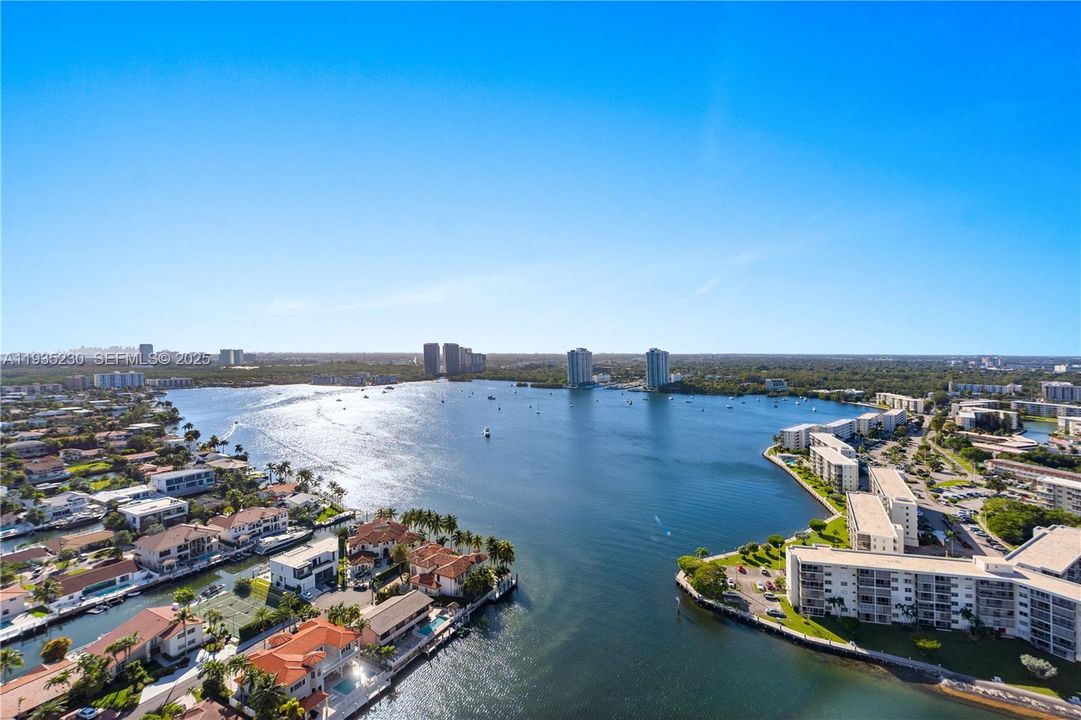 待售: $699,000 (3 贝兹, 2 浴室, 1900 平方英尺)