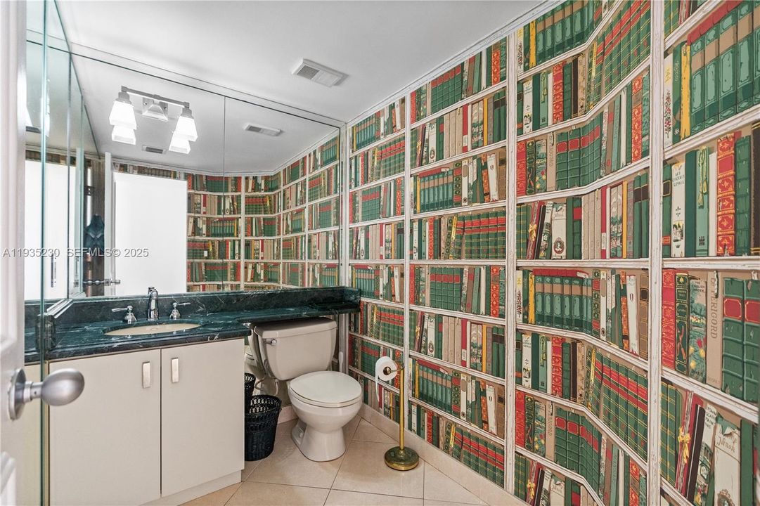 待售: $699,000 (3 贝兹, 2 浴室, 1900 平方英尺)