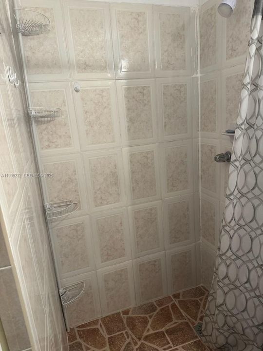 For Rent: $1,100 (1 beds, 1 baths, 0 Square Feet)