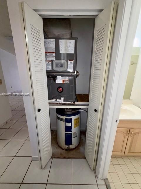 出租: $2,700 (2 贝兹, 2 浴室, 1124 平方英尺)